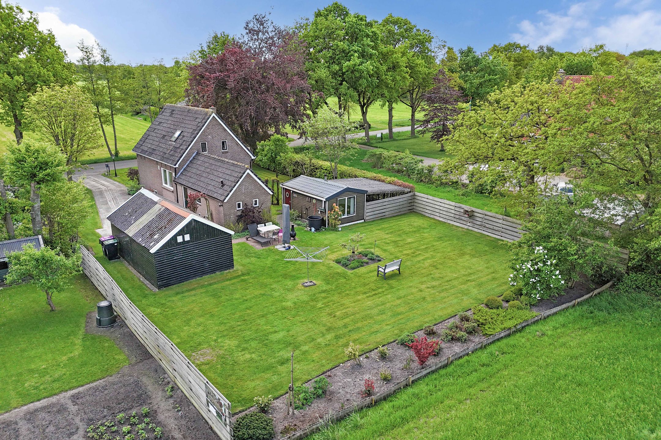 Foto 51 van Hoofdweg 245