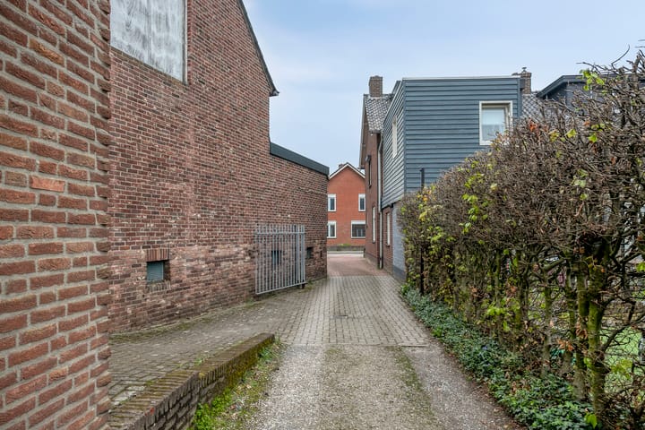 Foto 30 van Wervelstraat 4