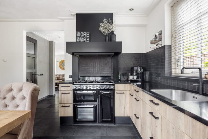 Foto 3 van Carneool 31