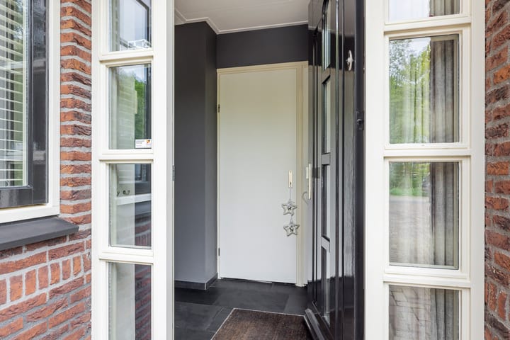 Foto 9 van Carneool 31