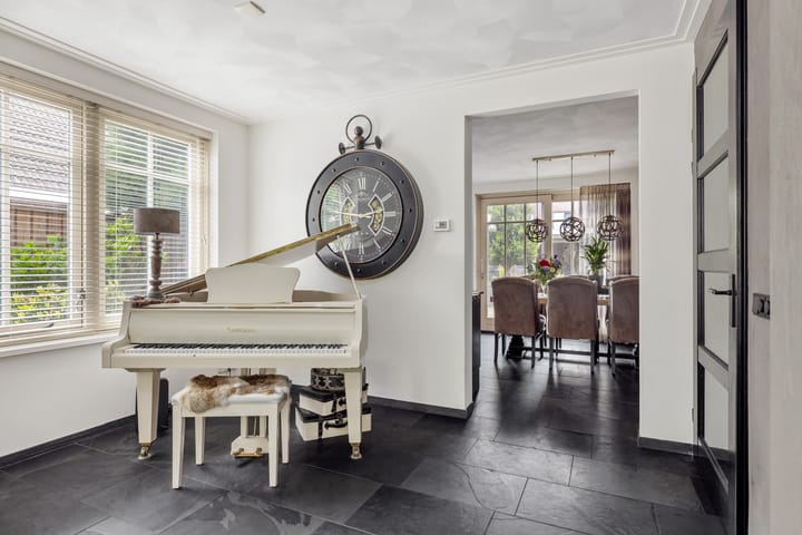 Foto 16 van Carneool 31