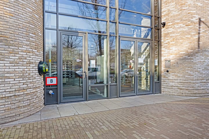 Foto 6 van Johan van der Keukenstraat 79-D