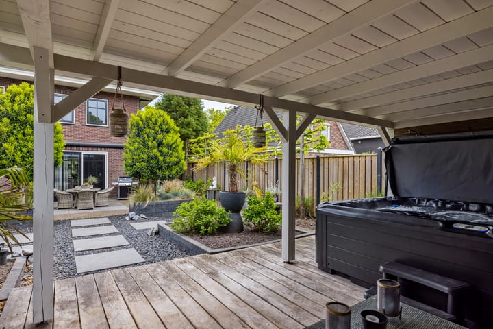 Foto 42 van Carneool 31