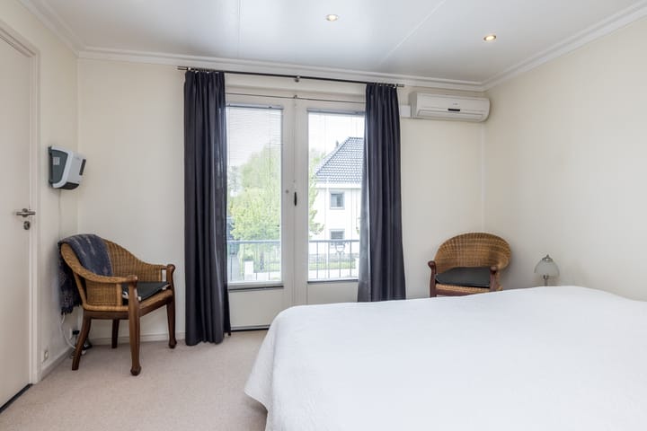 Foto 20 van Koningin Julianalaan 7