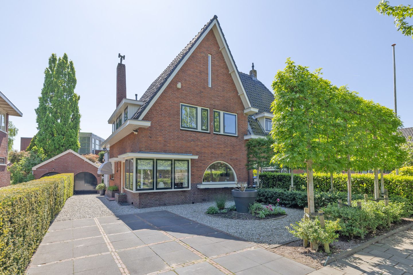 Foto 1 van C.J.van Houtenlaan 3