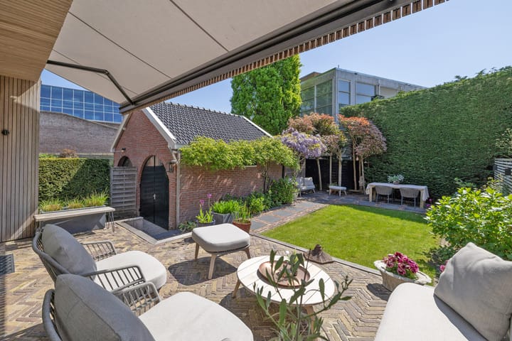 Foto 3 van C.J.van Houtenlaan 3