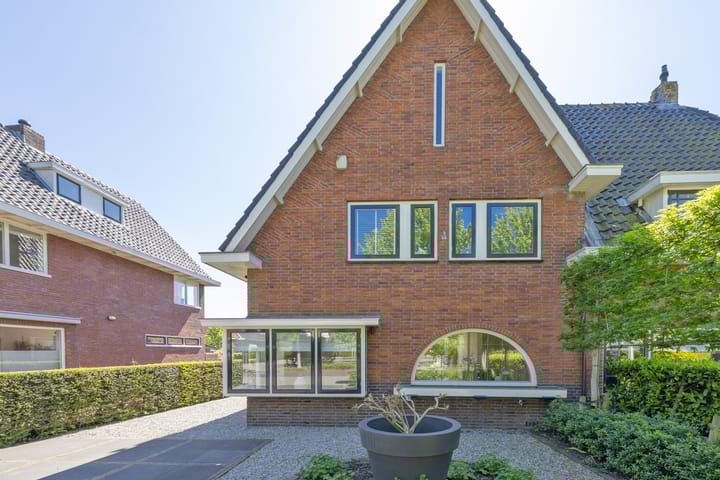 Foto 6 van C.J.van Houtenlaan 3