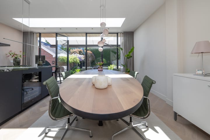 Foto 18 van C.J.van Houtenlaan 3