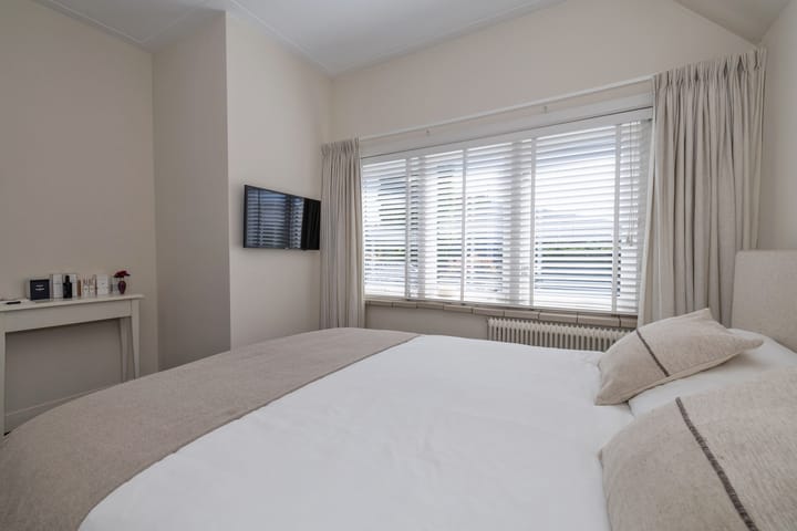 Foto 37 van C.J.van Houtenlaan 3