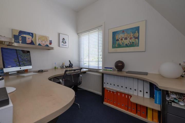 Foto 40 van C.J.van Houtenlaan 3