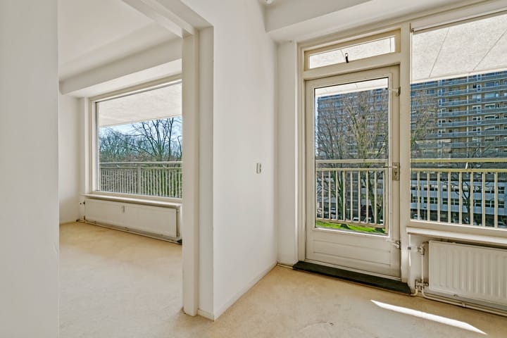 Photo 7 of Arent Janszoon Ernststraat 13