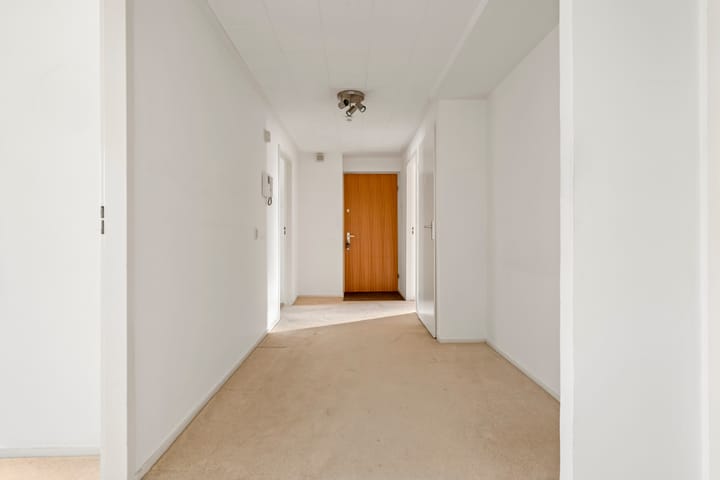 Photo 18 of Arent Janszoon Ernststraat 13