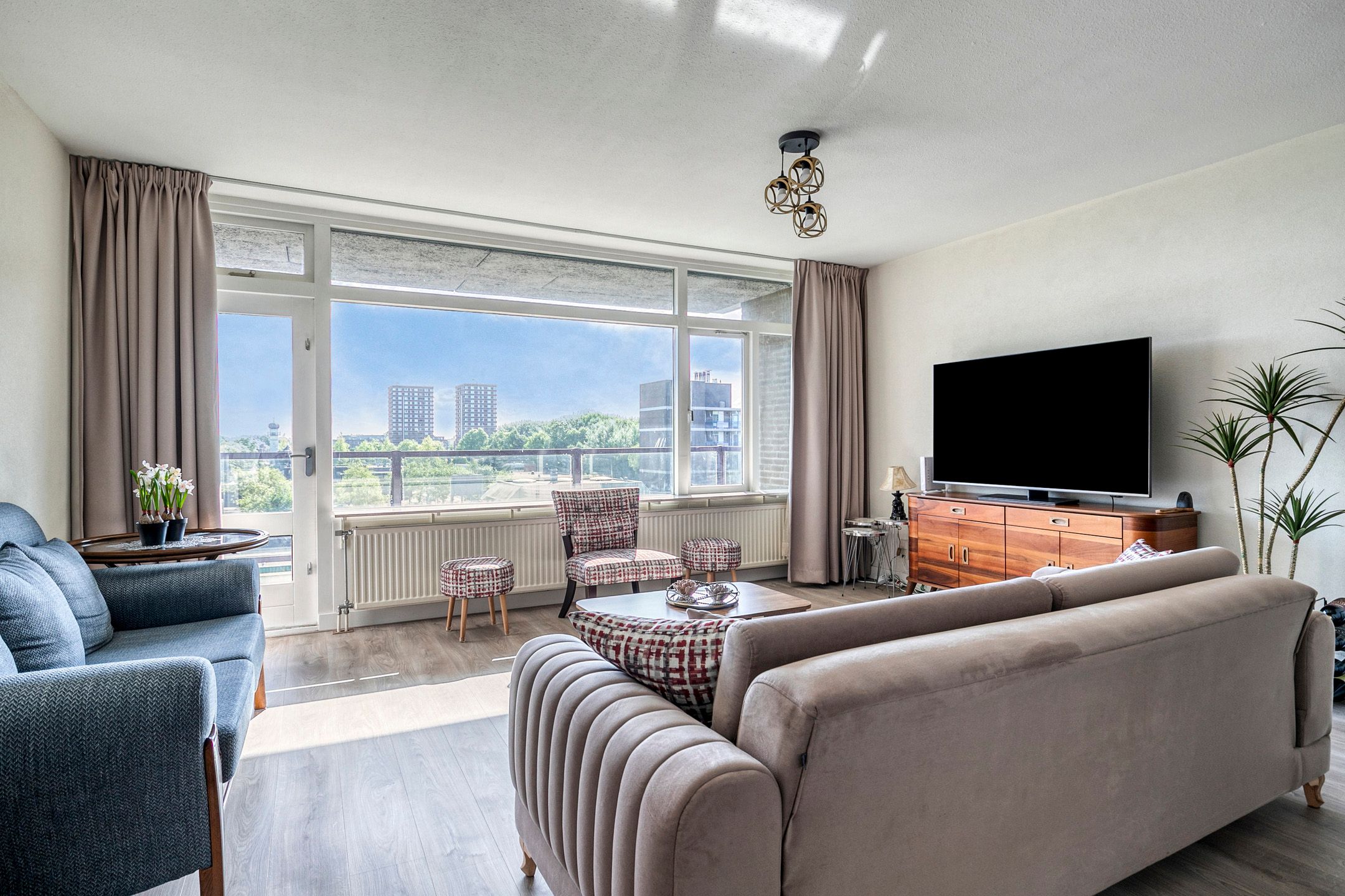 Foto 12 van Kastelenplein 36