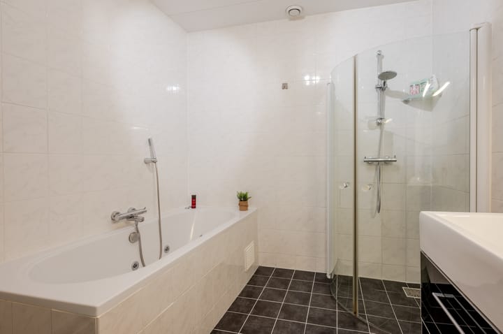 Foto 5 van Velázquezstraat 10