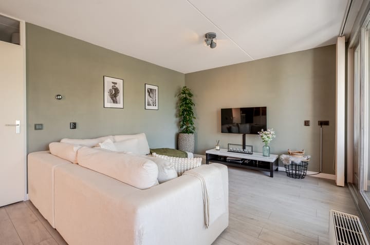 Foto 12 van Velázquezstraat 10