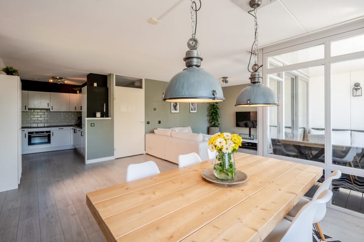 Foto 15 van Velázquezstraat 10