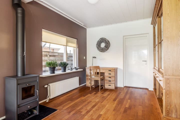 Photo 15 of Herenweg 107