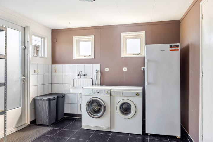 Photo 18 of Herenweg 107