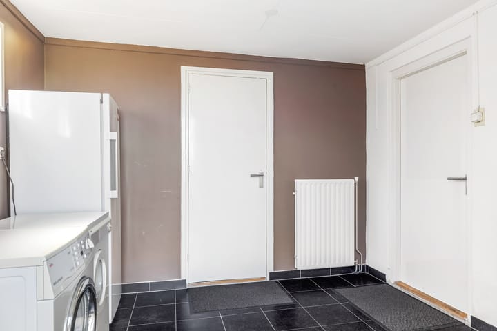 Photo 19 of Herenweg 107