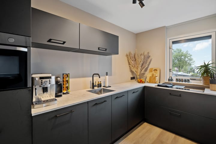 Photo 14 of Velduil 11