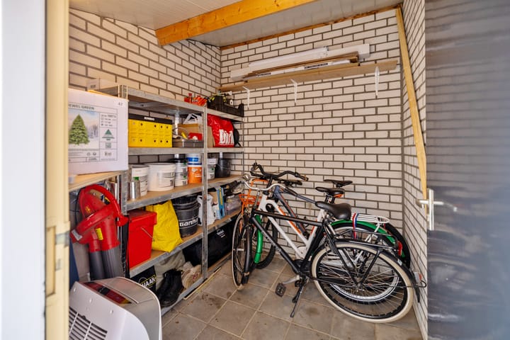 Photo 25 of Velduil 11