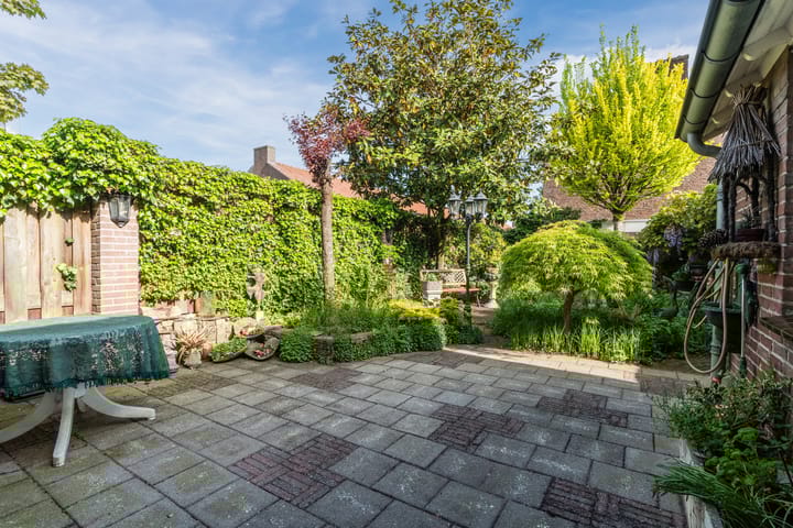 Foto 28 van Virmundtstraat 84