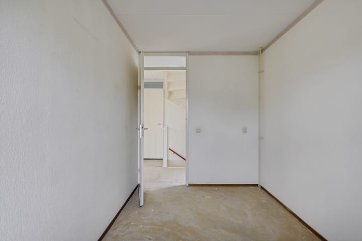 Foto 16 van Kastanjeleane 53