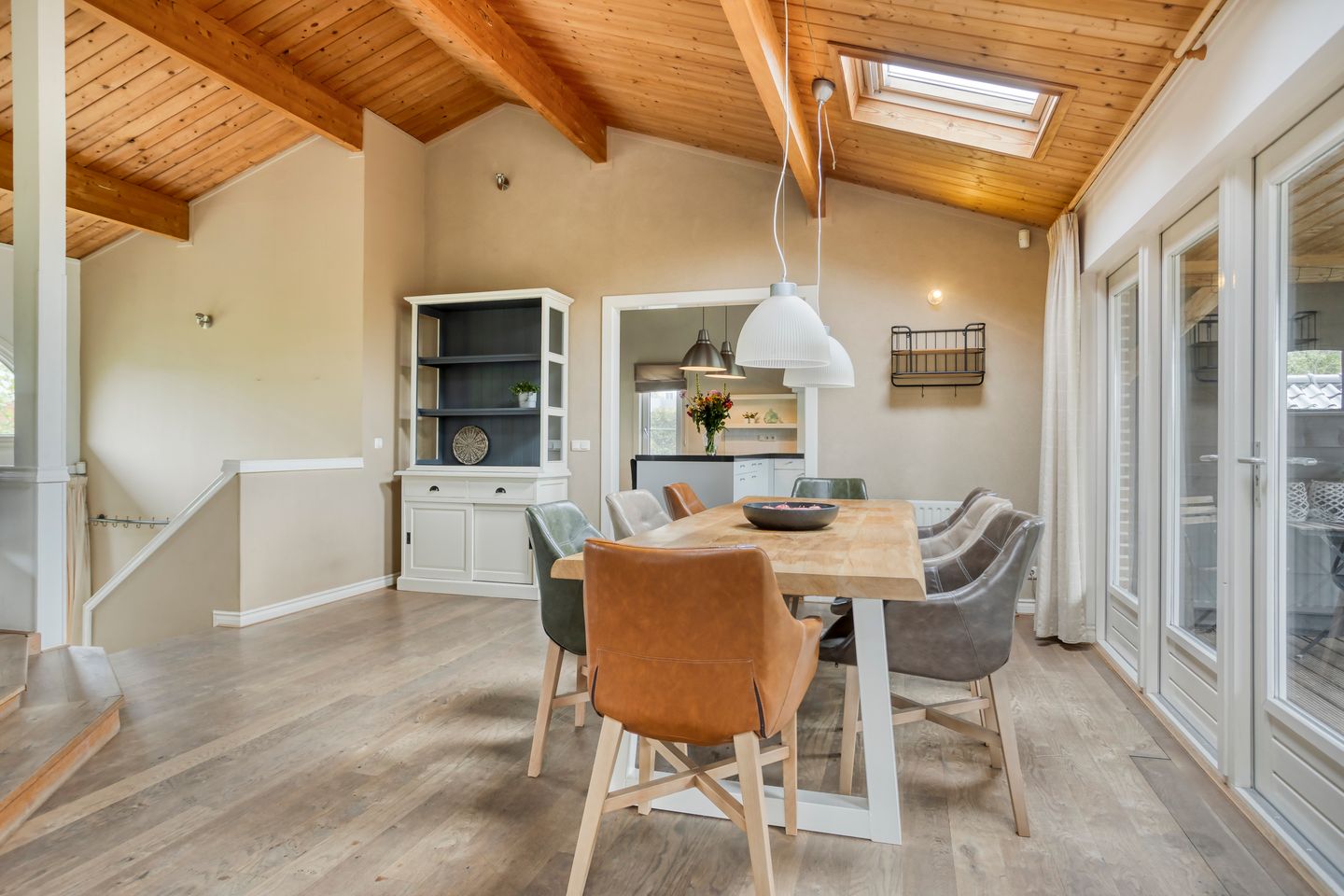 Photo 19 of Uiterwaardenstraat 32-A