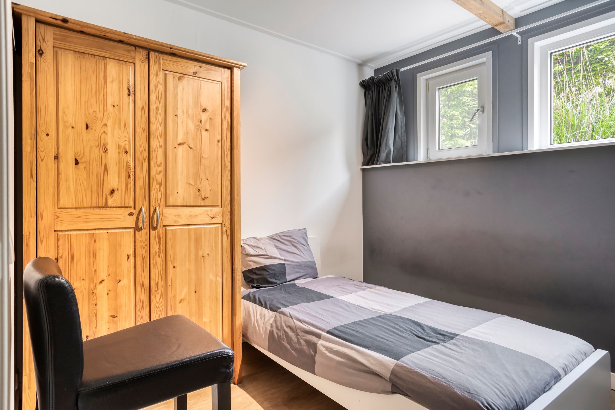 Photo 33 of Uiterwaardenstraat 32-A