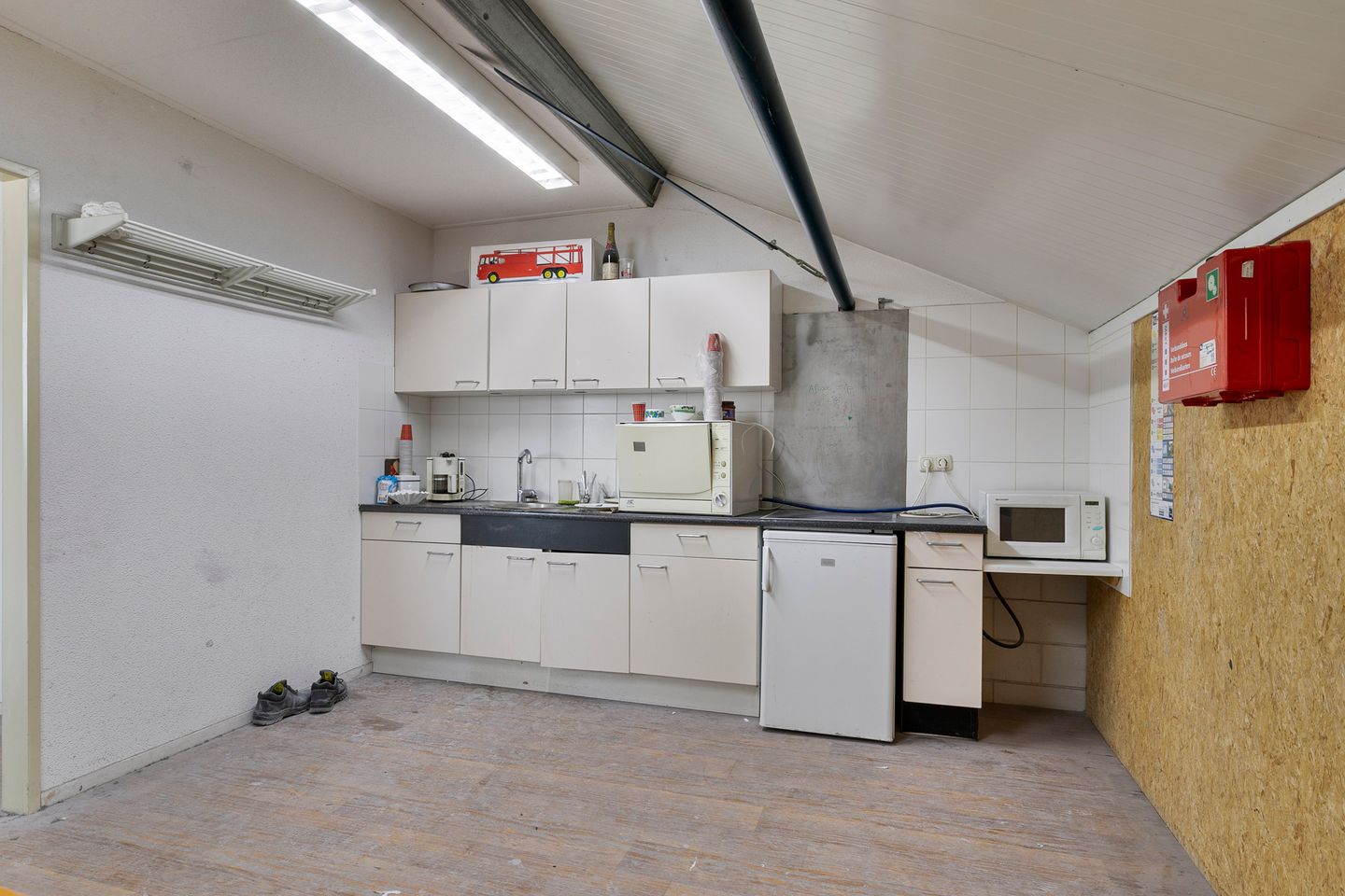 Photo 59 of Uiterwaardenstraat 32-A