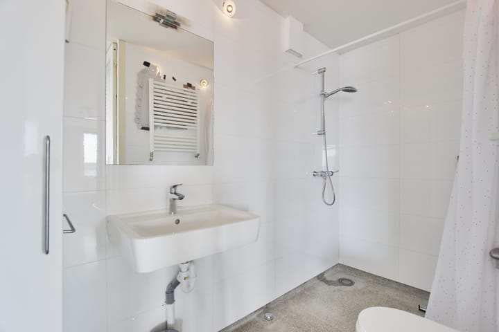 Foto 15 van IJplein 253