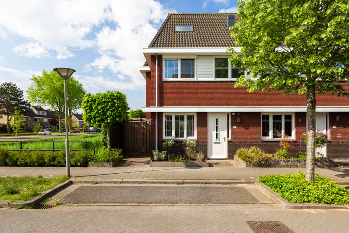 Photo 1 of Burg. Rippingstraat 1-A