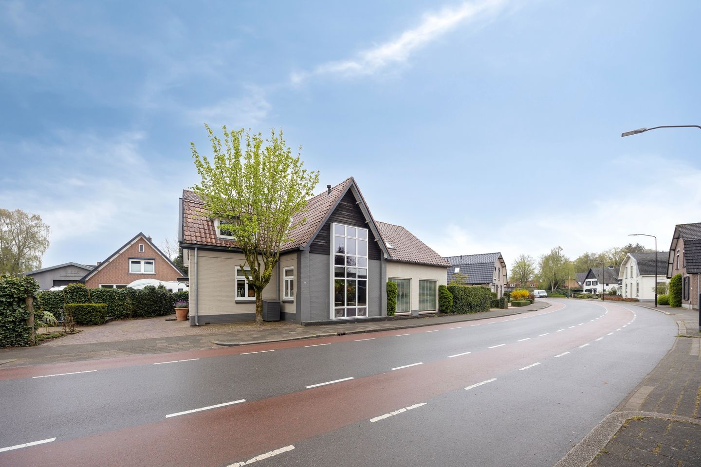 Foto 1 van Hoofdweg 52