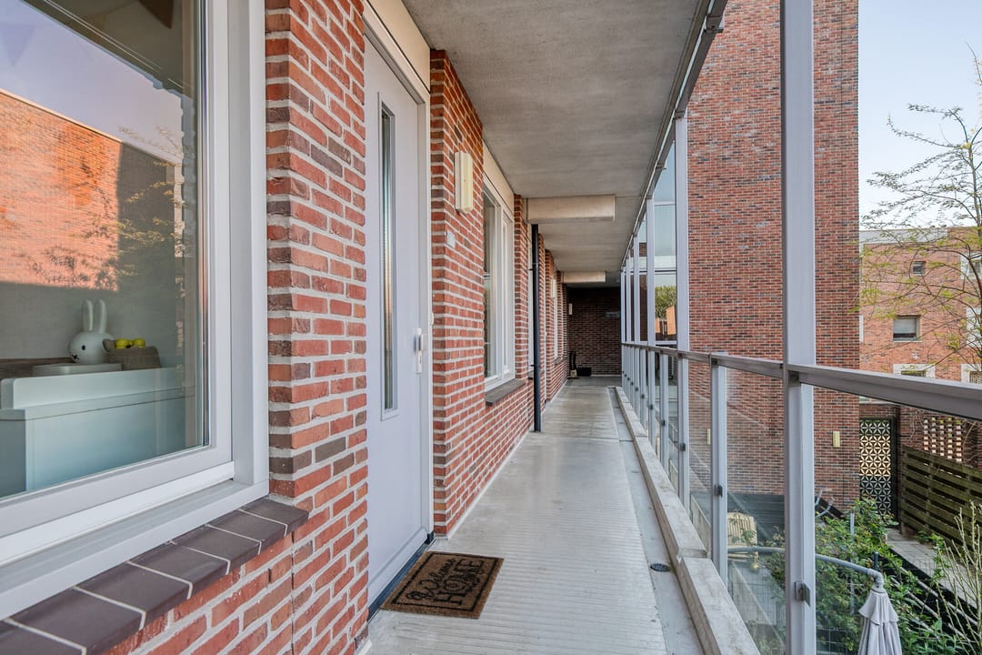 Foto 8 van Klaroenstraat 16