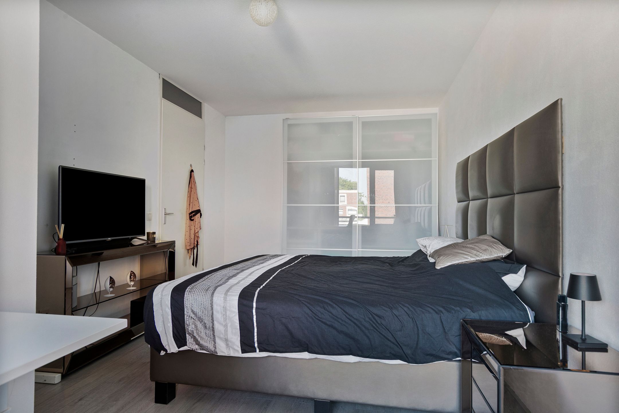 Foto 15 van Klaroenstraat 16