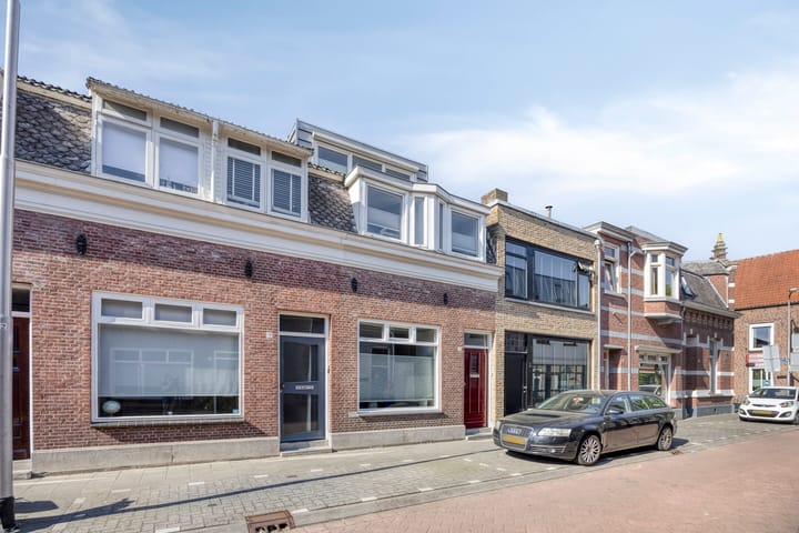 Foto 63 van Capucijnenstraat 7