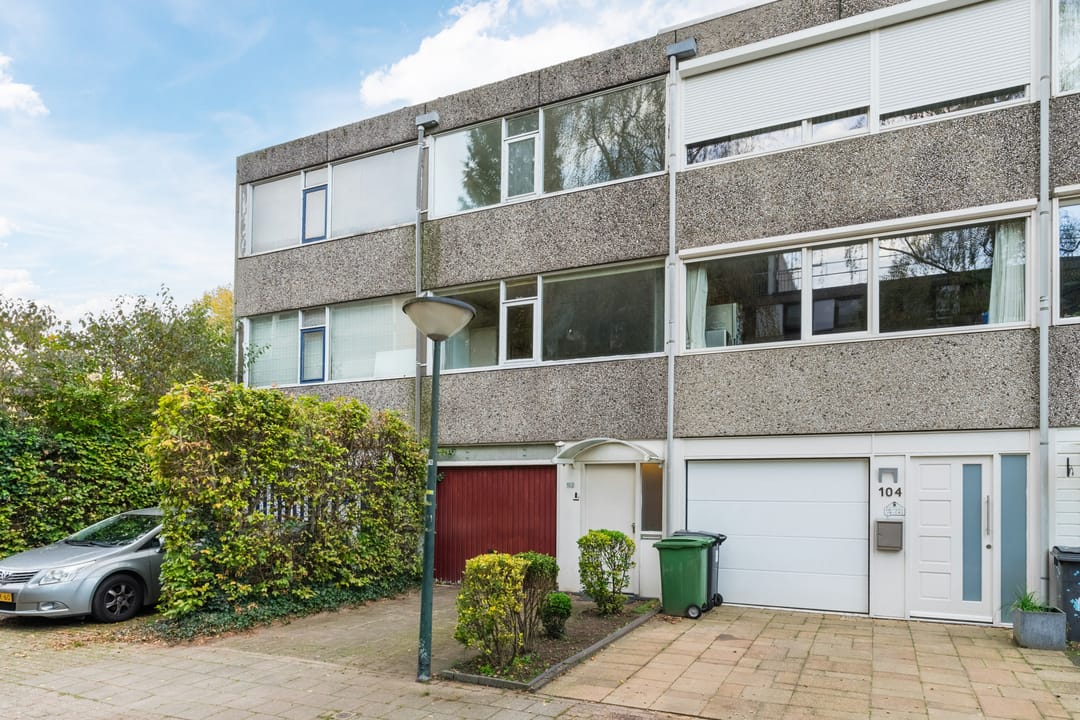 Photo 2 of Adelaartlaan 102