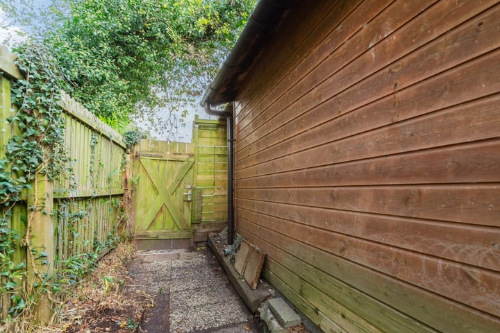 Foto 23 van Adelaartlaan 102