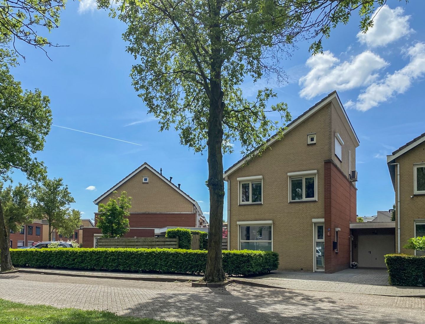 Foto 1 van Vierlanderstraat 2