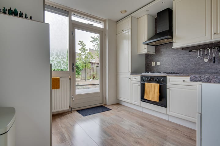 Foto 6 van Vierlanderstraat 2