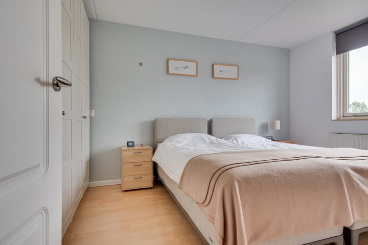 Foto 11 van Vierlanderstraat 2