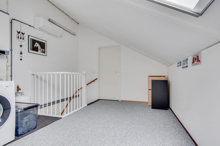 Foto 18 van Vierlanderstraat 2