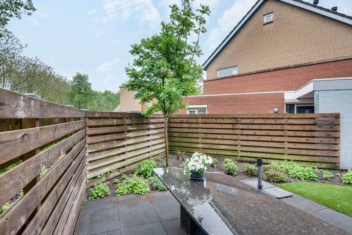 Foto 26 van Vierlanderstraat 2