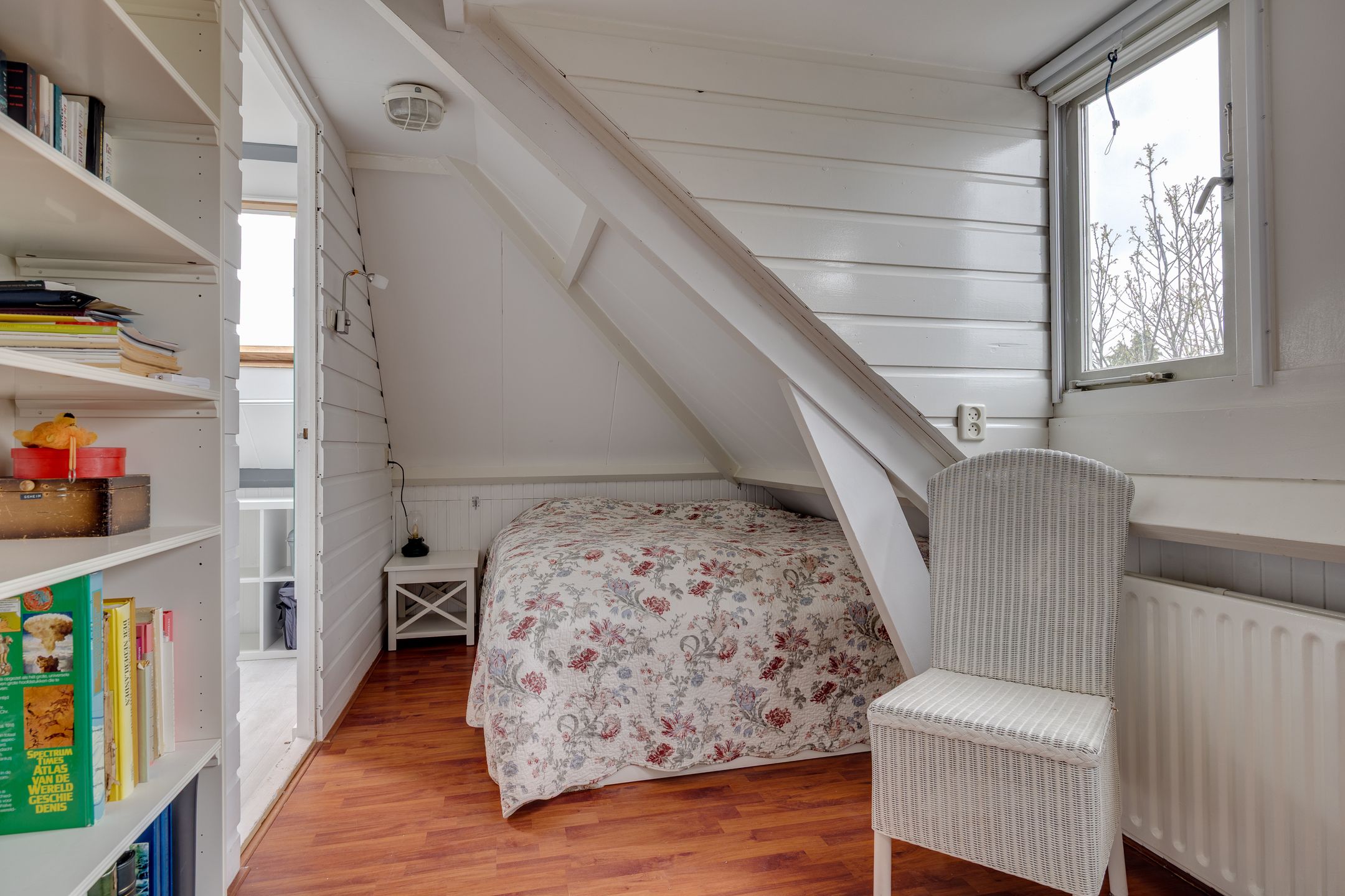 Foto 33 van Leusderweg 265