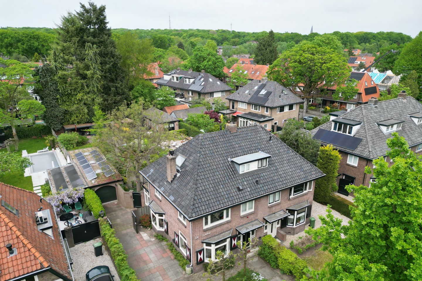 Foto 35 van Leusderweg 265