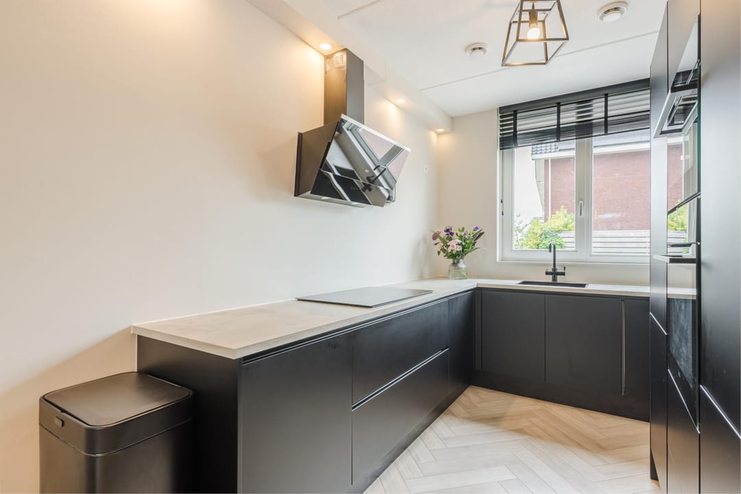 Foto 11 van Burgemeester van Meetelenstraat 45