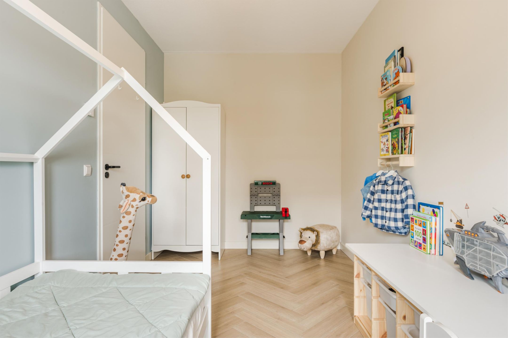 Foto 24 van Burgemeester van Meetelenstraat 45