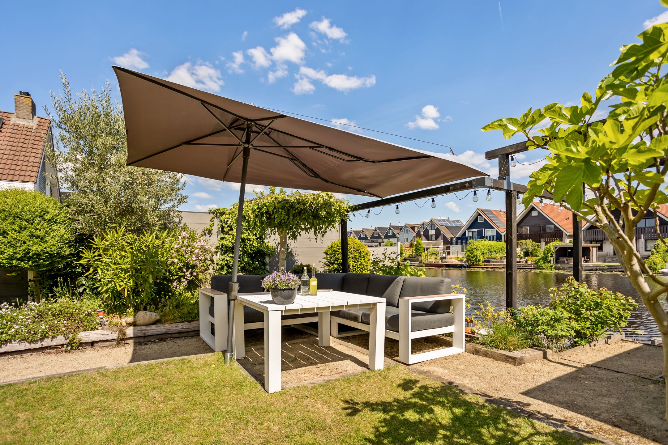 Photo 36 of Pinaskade 50