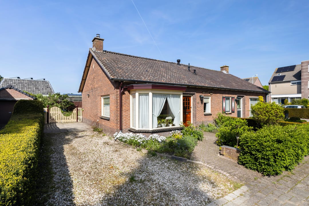 Foto 32 van Evertsenstraat 8