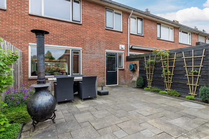 Foto 25 van Willem Barentszstraat 63